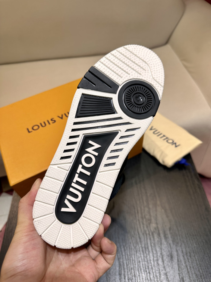 l**is V*t*n lv skate sneaker