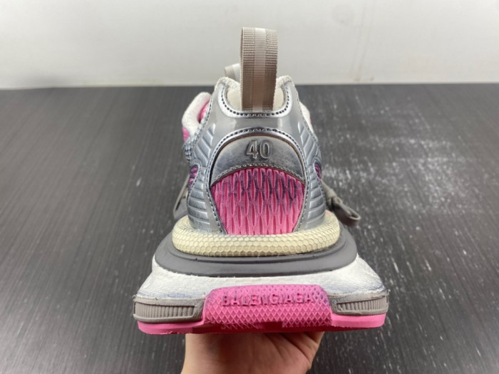 Ba*len*cia*ga phantom sneaker 744734 w3xl5 9050