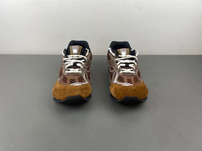 Bottega Veneta Orbit Star Anise BV 816635 v55b0 2419