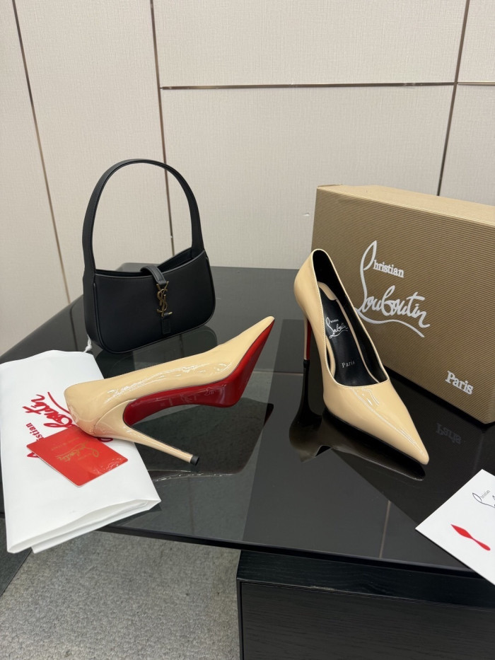 Christian Louboutin HIGH HEELS
