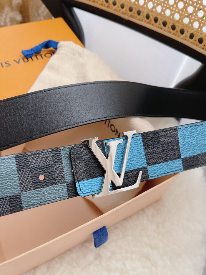 Loui Vuitto Belt-4CM